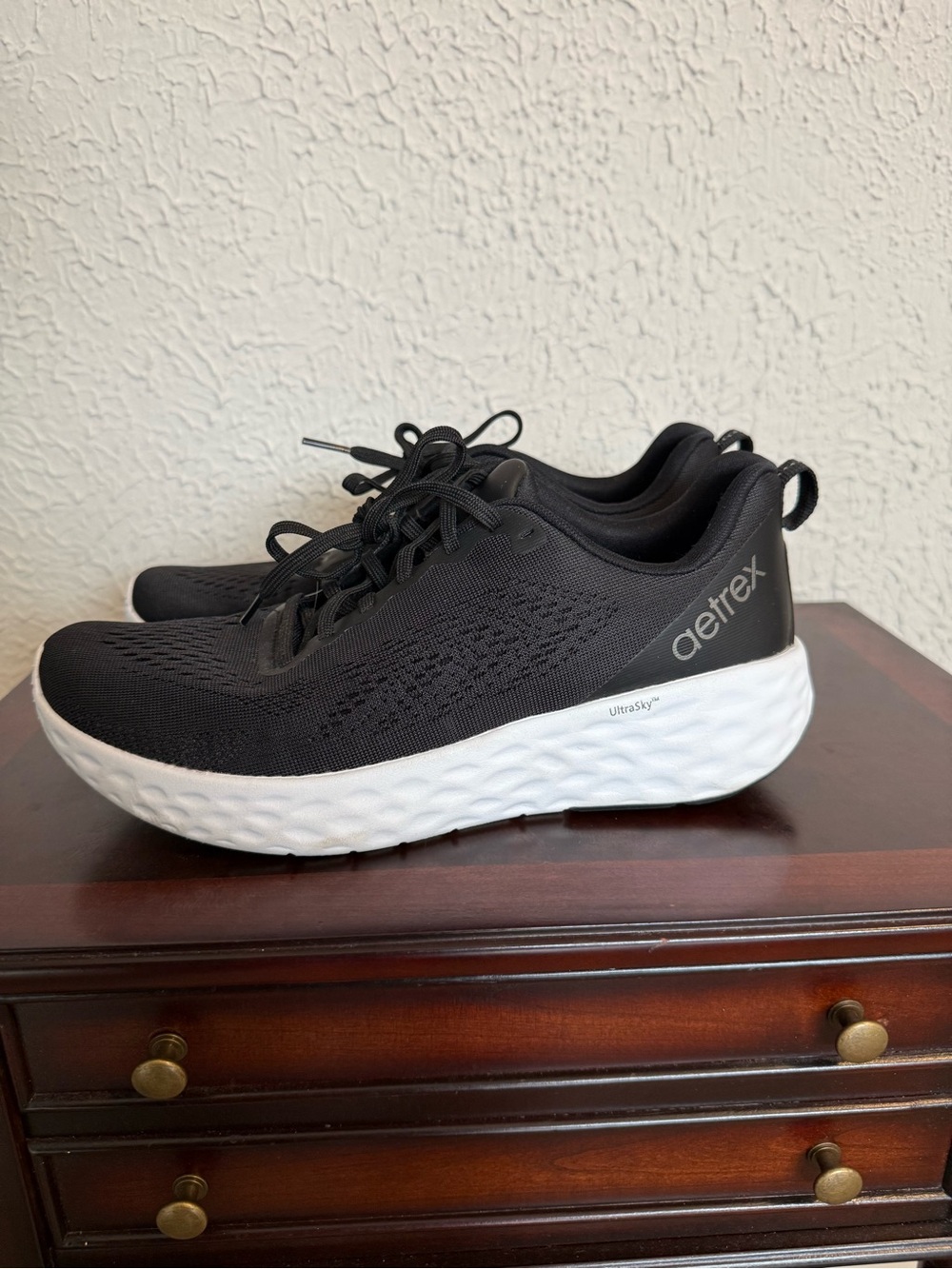 Aetrex Lightweight Sneaker